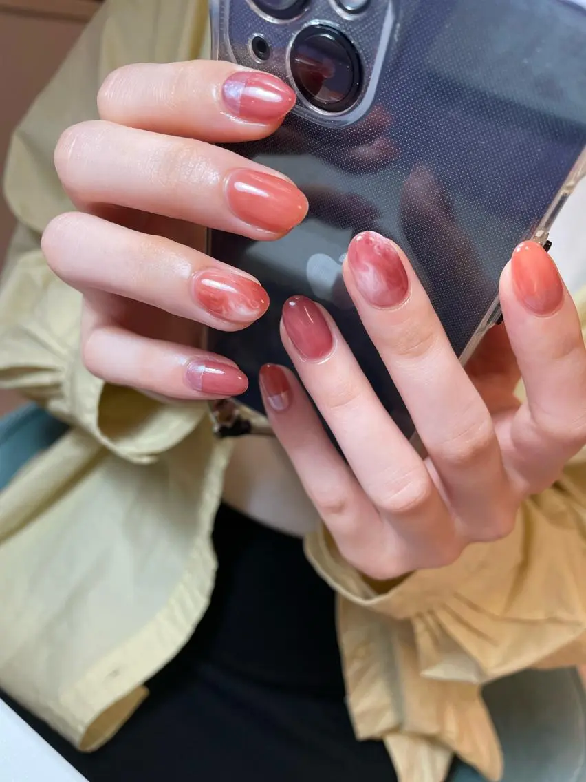 ネイル ハンドネイル ハンドケア Ami 🦥のネイルデザイン