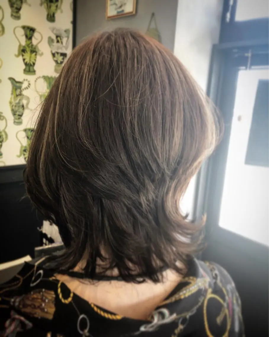 ミディアム カラー ハイライトカラー ハイレイヤー ハイライト レイヤーカット 長谷川 沙紀のヘアスタイル
