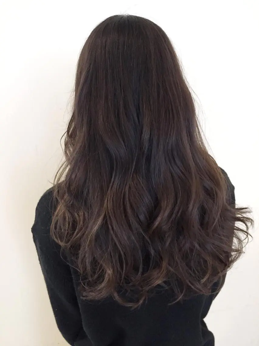 ロング カラー アッシュ ベージュカラー ◇おの あすか◇のヘアスタイル