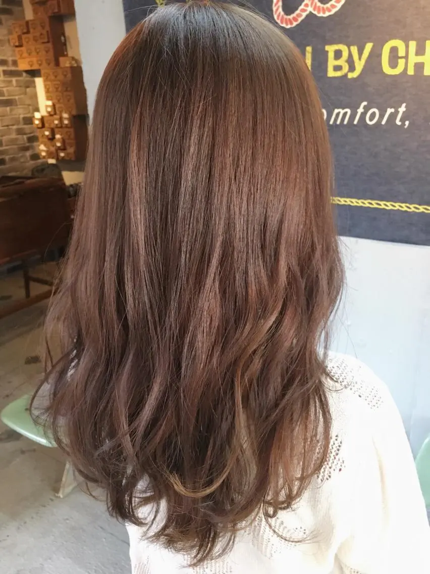 ロング カラー ブリーチ ブラウンカラー 透明感カラー ブリーチなしカラー 代表 中島貴志のヘアスタイル