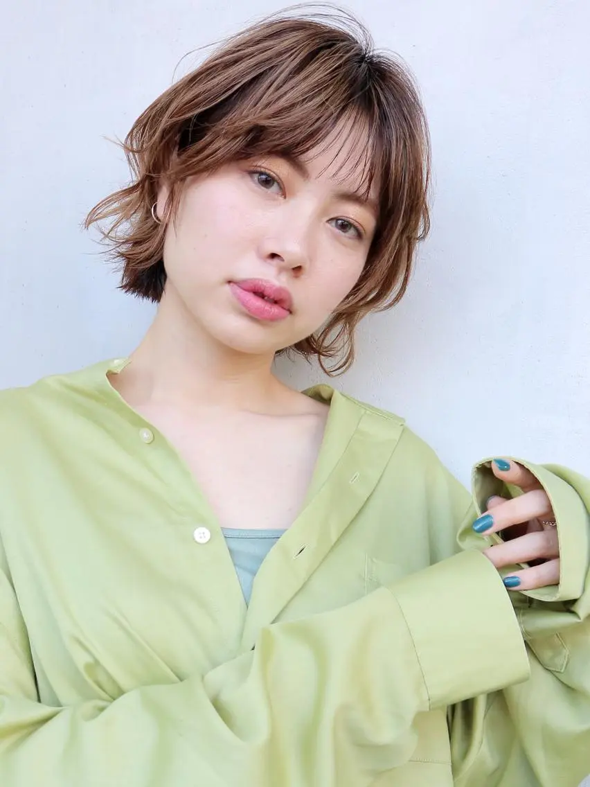 ショート カラー パーマ ヘアアレンジ グレージュ ハイライトカラー ハイライト ITbyALBUM 中野店のヘアスタイル