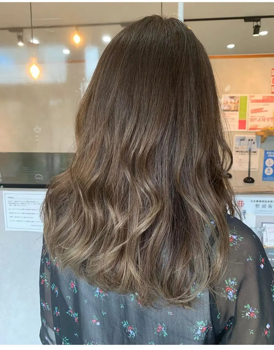 セミロング 🎀透明感カラーෆ 🪄Maikoのヘアスタイル
