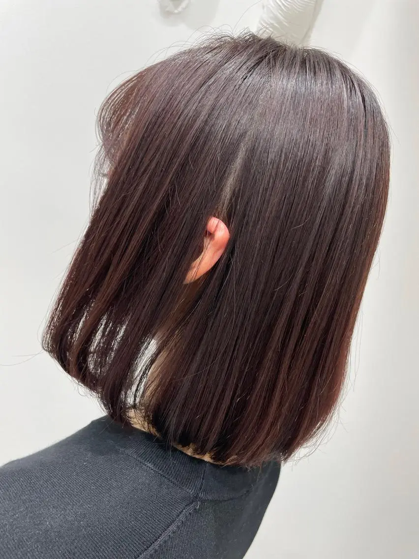 ミディアム カット ヘアカラー あさひ かなのヘアスタイル