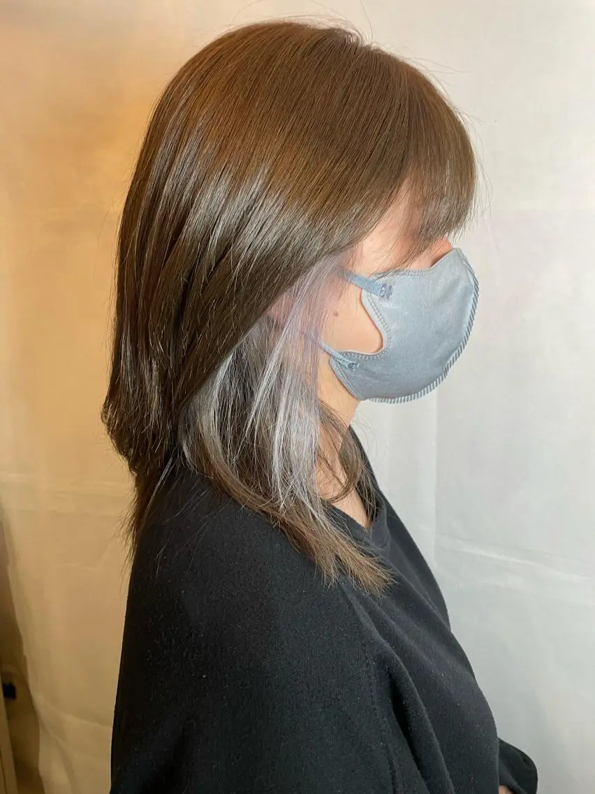 カラー イヤリングカラー 隅内 桃香のヘアスタイル