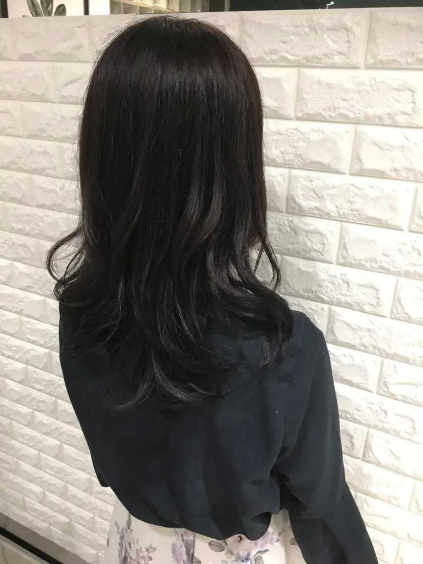セミロング カラー イルミナカラー 【白髪ぼかし】 矢内　夏輝のヘアスタイル