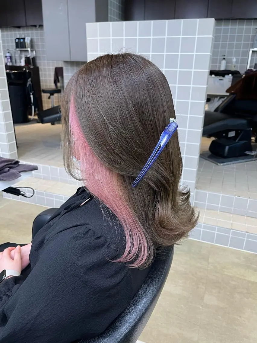 ミディアム ヘアカラー トリートメント ヘッドスパ ヘアセット 寒色/ベージュヘア ブリーチありMiOのヘアスタイル