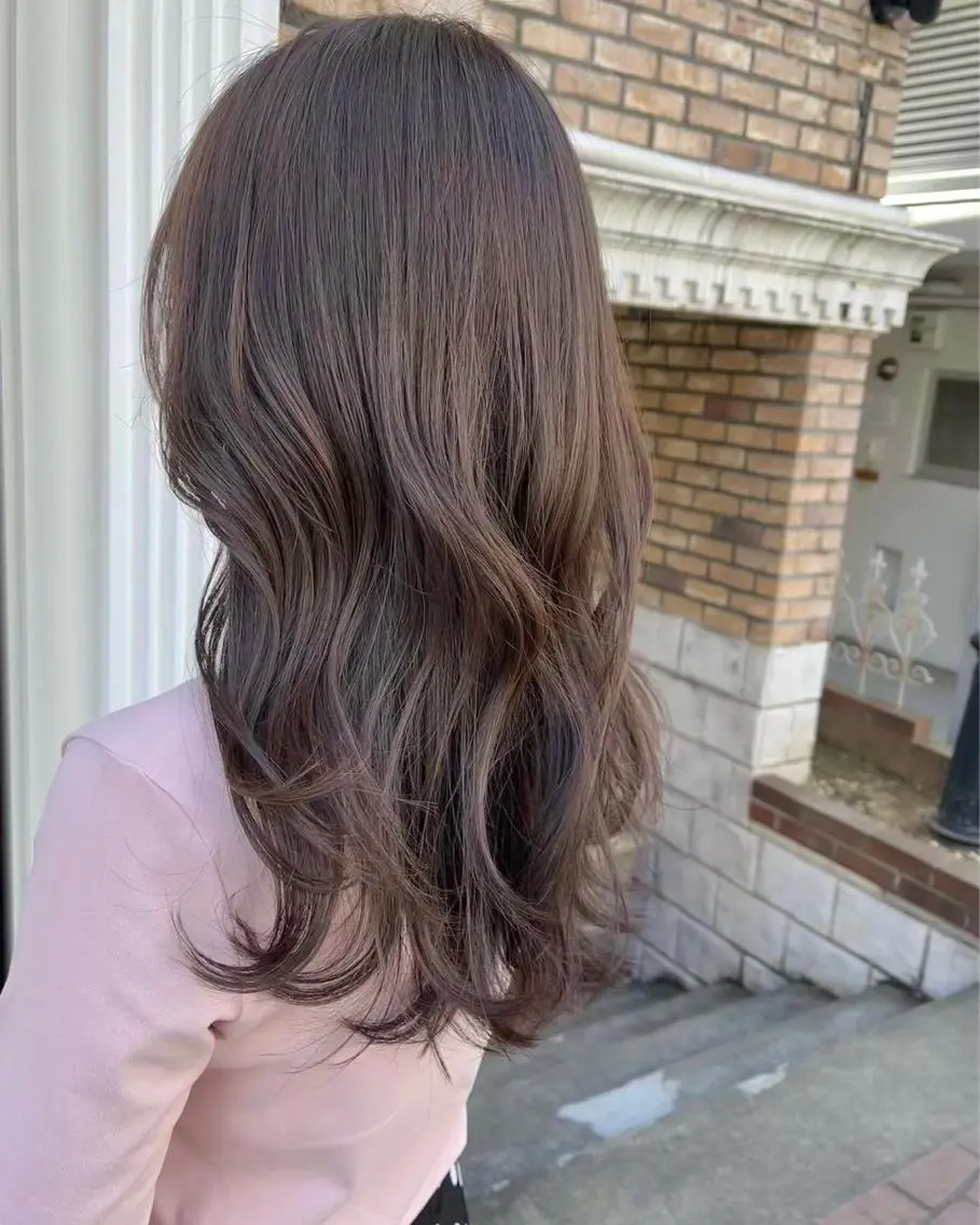 ミディアム カラー ヘアアレンジ ベージュカラー グレージュ ラベンダーカラー ラベンダーグレージュ ラベンダーグレー レイヤー/グレージュ 🤍奥開梨恵のヘアスタイル