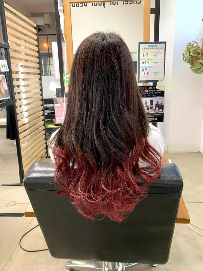 ロング 1回で綺麗になる 髪質改善 小山光のヘアスタイル