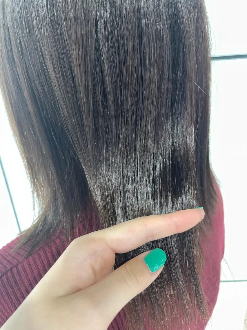 セミロング 個性派ネイル 🌼 ハルカ ♡の眉毛・アイブロウイメージ