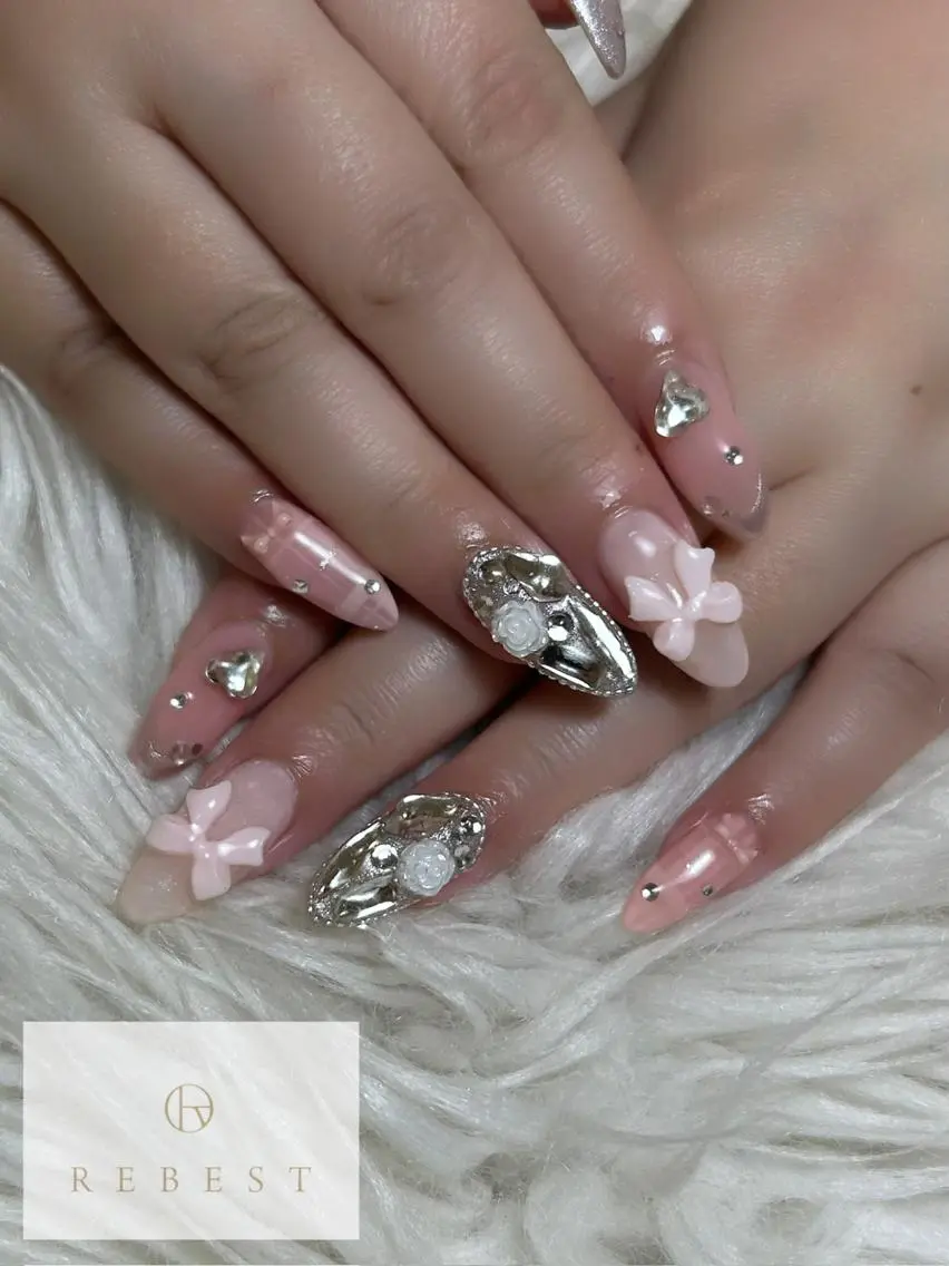 ネイル 天王寺rebest 💅nailのネイルデザイン