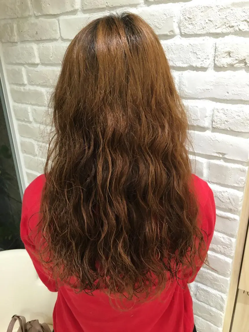 ロング パーマ AVANCE 長尾 尚悟のヘアスタイル