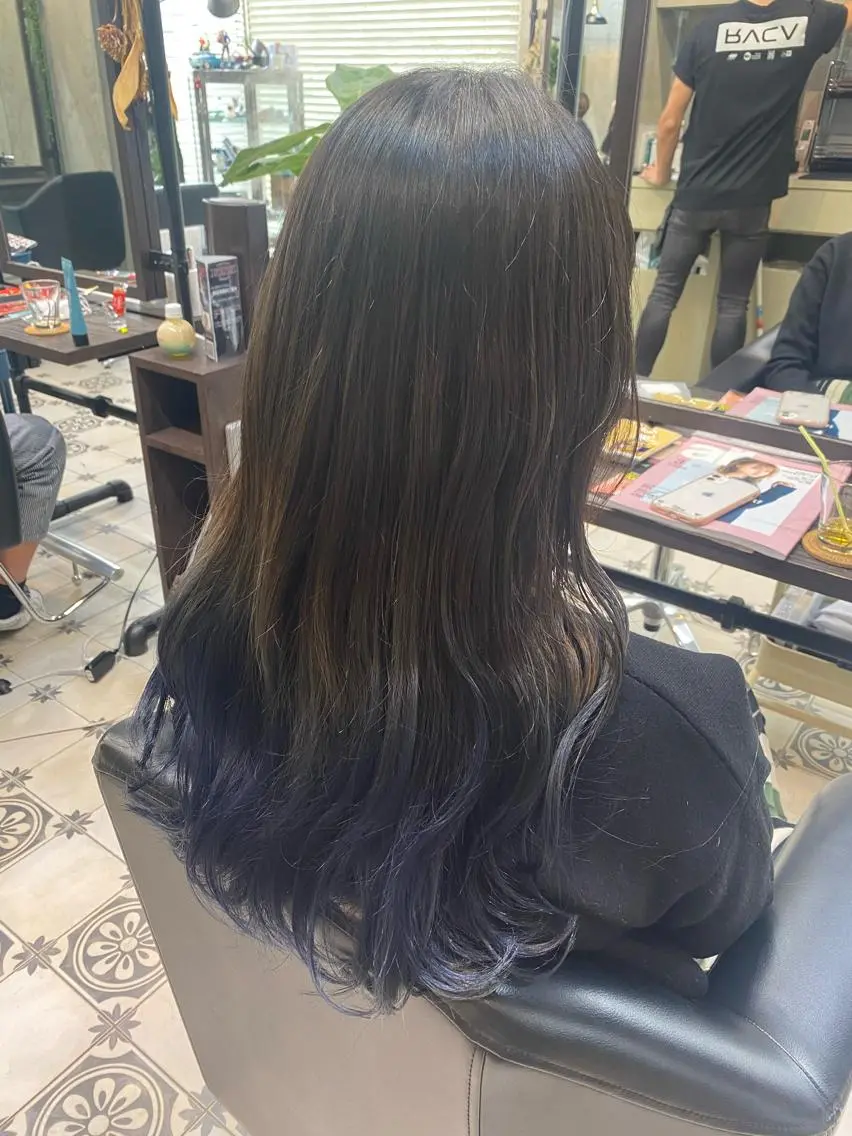 ロング カラー ブリーチ 学生 トリートメント カット ヘアカラー トリートメント 韓国ヘア☁️ mitsukiのヘアスタイル