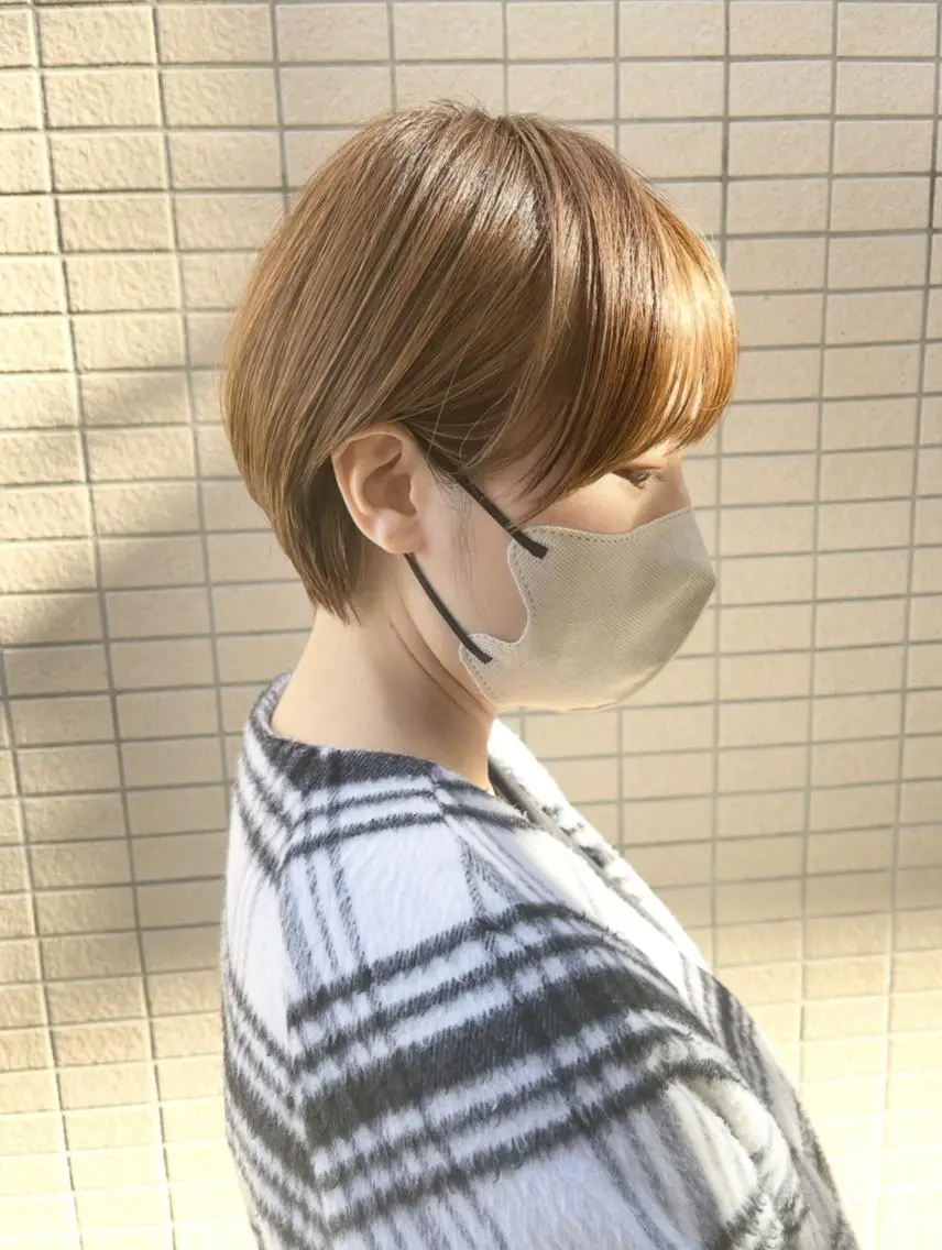 ショート ンジハ えみのヘアスタイル