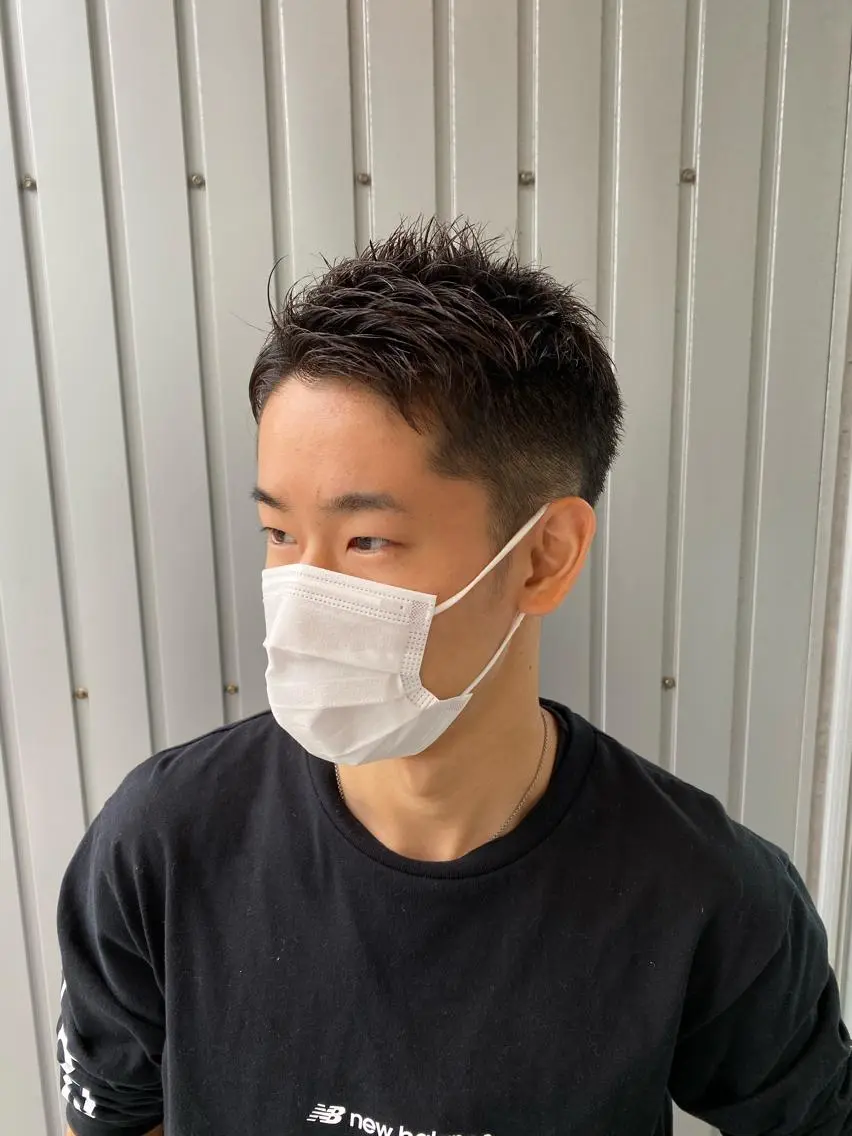 ショート メンズ レイヤー・ハッシュ ウルフ・武蔵小杉のヘアスタイル