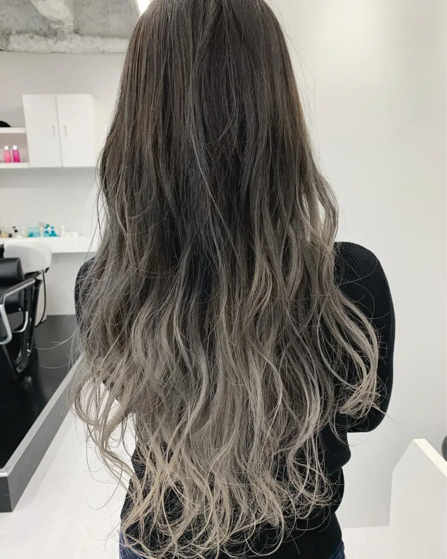 ロング カラー パーマ ヘアアレンジ メンズ キッズ ネイル マツエク・マツパ 柔らかな縮毛矯正 透明感カラー💫のヘアスタイル