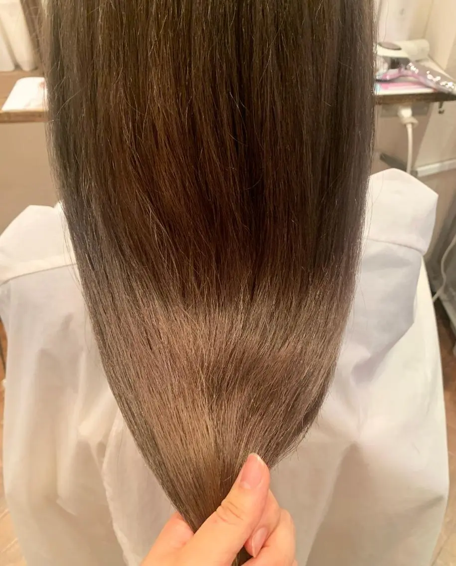 ロング ヘアカラー ゆうき あすかのヘアスタイル