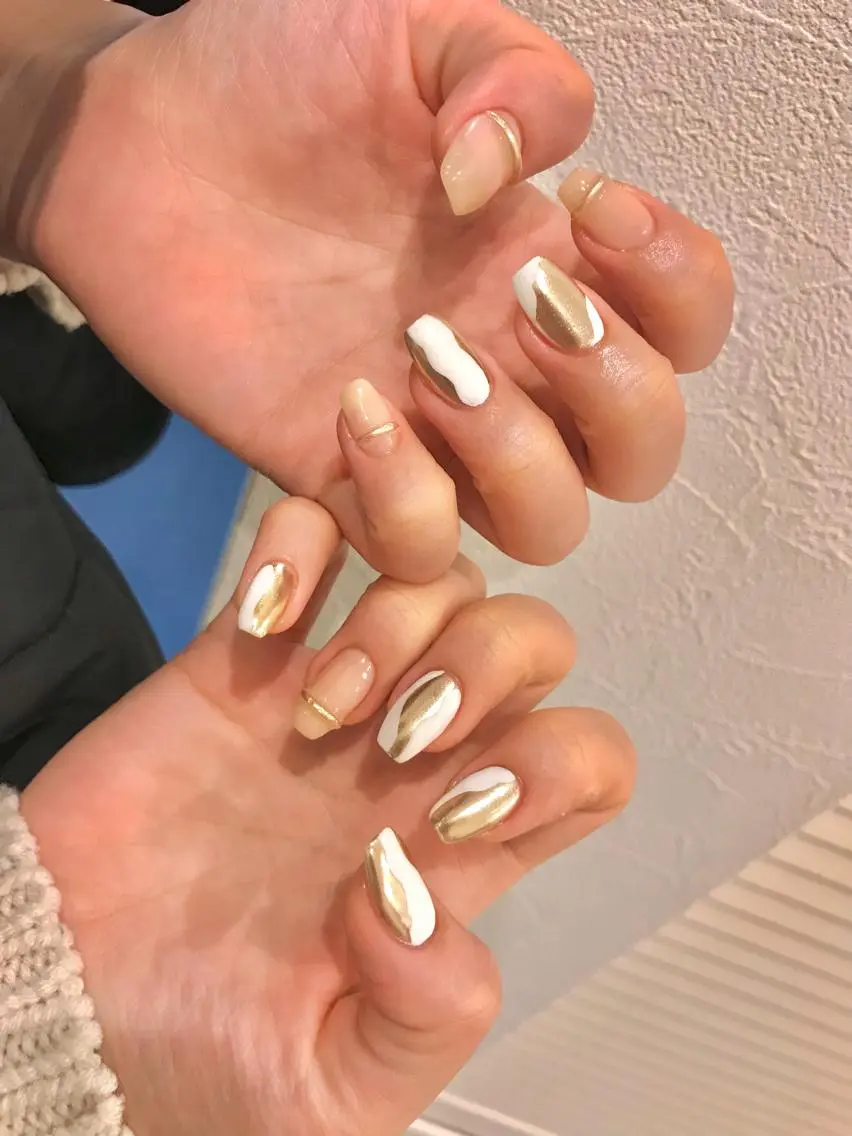 ネイル emunail あやかのネイルデザイン