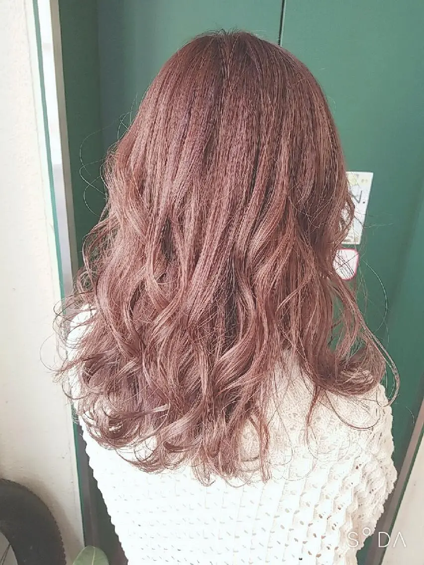 セミロング カット ヘアカラー トリートメント すずき えりのヘアスタイル