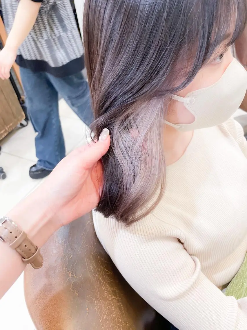 ミディアム カラー インナーカラー カット ヘアカラー トリートメント ✨カラー支持No.1 🧸ワキ カナコ🧸のヘアスタイル