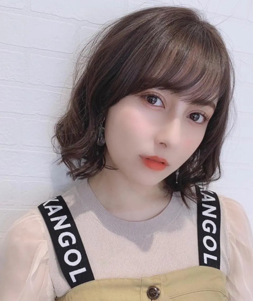 ショート カラー カット ハイトーン✨髪質改善 ✨スパ得意✨ミヤタのヘアスタイル