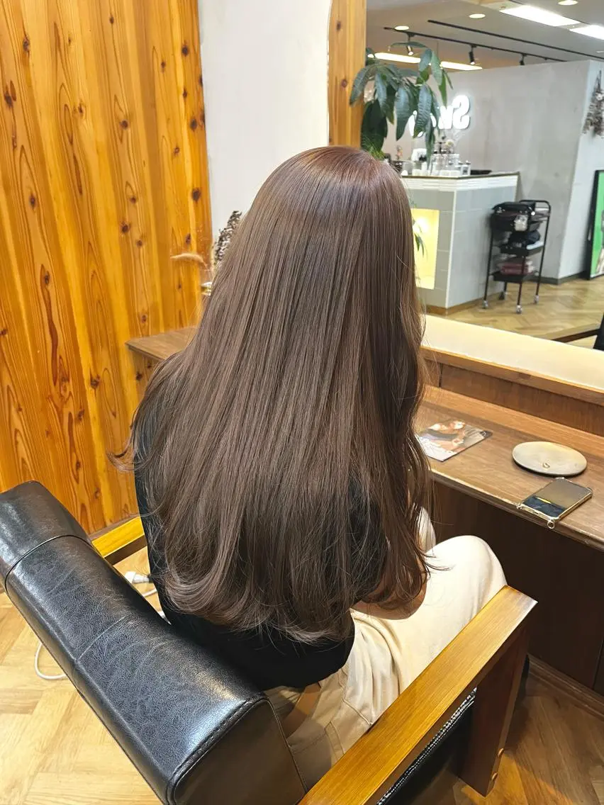 ロング カラー ヘアアレンジ ブリーチ ダブルカラー ブリーチなしカラー ena/ブリーチなし 透明感・レイヤー🎀のヘアスタイル