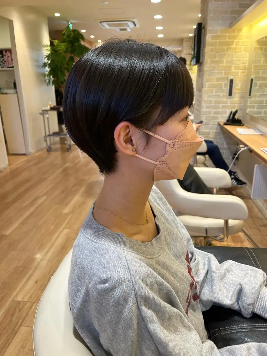 ショート ショートヘア ⬛️⬜️髪質改善⬛️ ⬜️藤川慎太郎のヘアスタイル