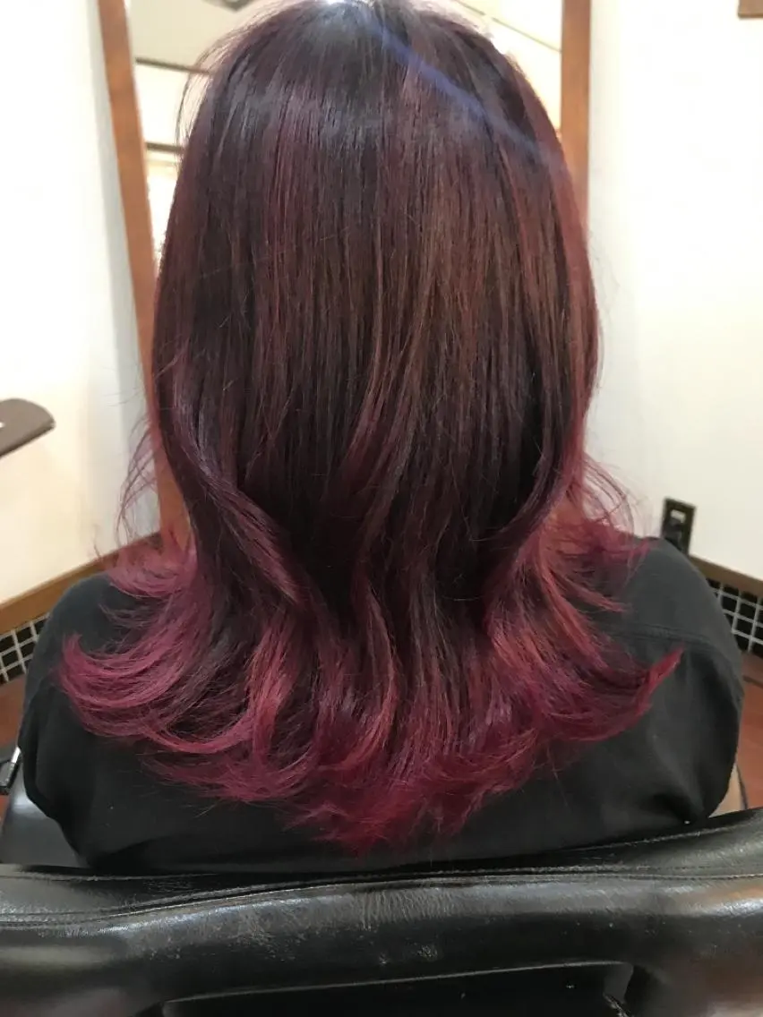 ミディアム レイヤーカット トリートメント ヘアカラー トリートメント 大山 雅矢のヘアスタイル