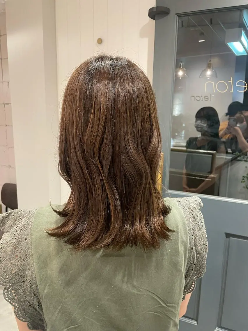 ミディアム カラー ボルドーカラー ブラウンカラー ナチュラルブラウン レイヤー♡ 石川優奈のヘアスタイル