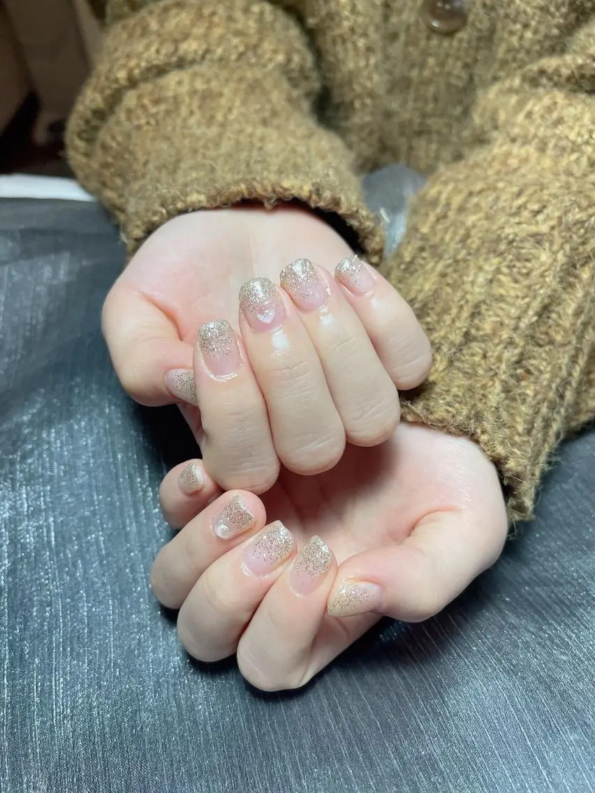 ネイル July Nail練習モデルのネイルデザイン
