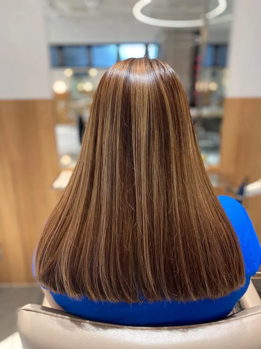 ロング カラー ハイライトカラー ハイライト 谷合 貴志のヘアスタイル