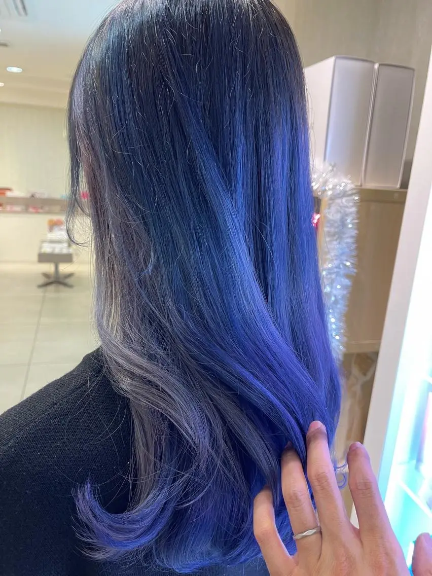 ミディアム カラー ブリーチ ブルーカラー ブルーバイオレット ダブルカラー バイオレットカラー ヘアカラー 門田 恭弥のヘアスタイル