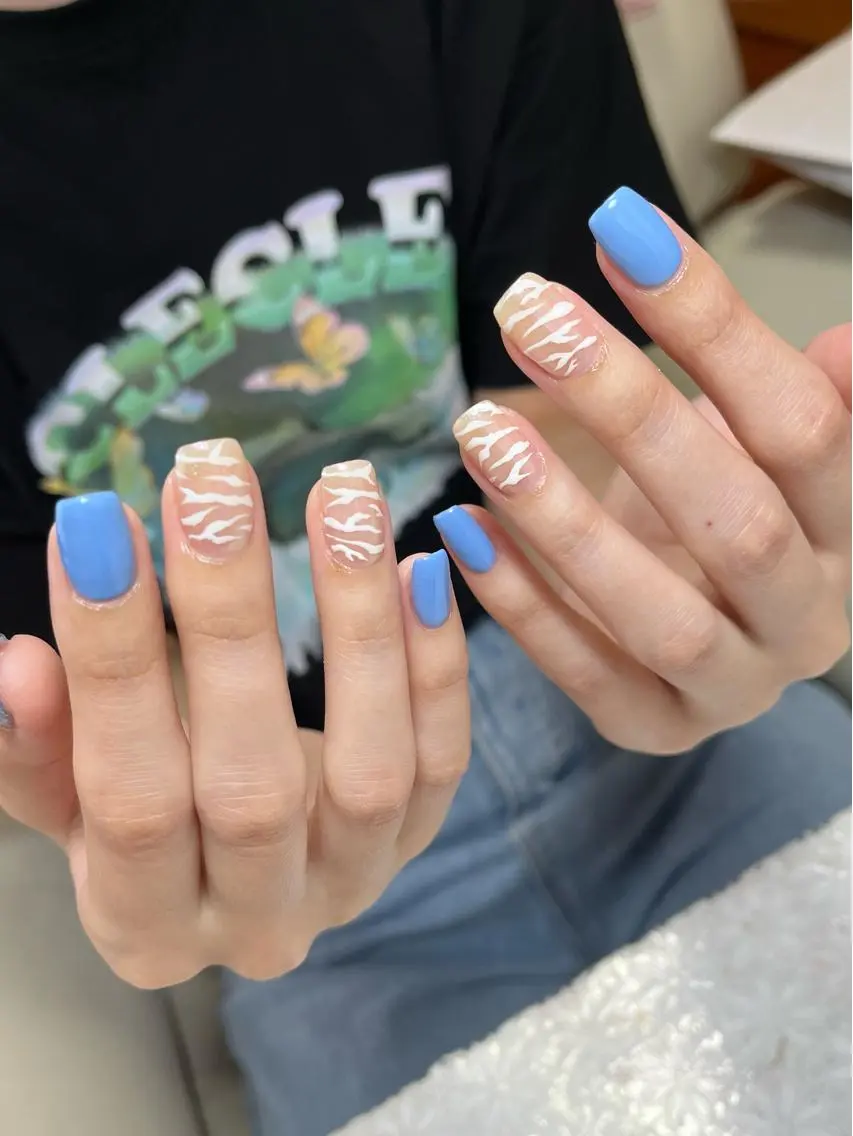 ネイル ジェルネイル キラキラネイル 韓国ネイル ラメ(グリッター) パラジェル nails' it...のネイルデザイン