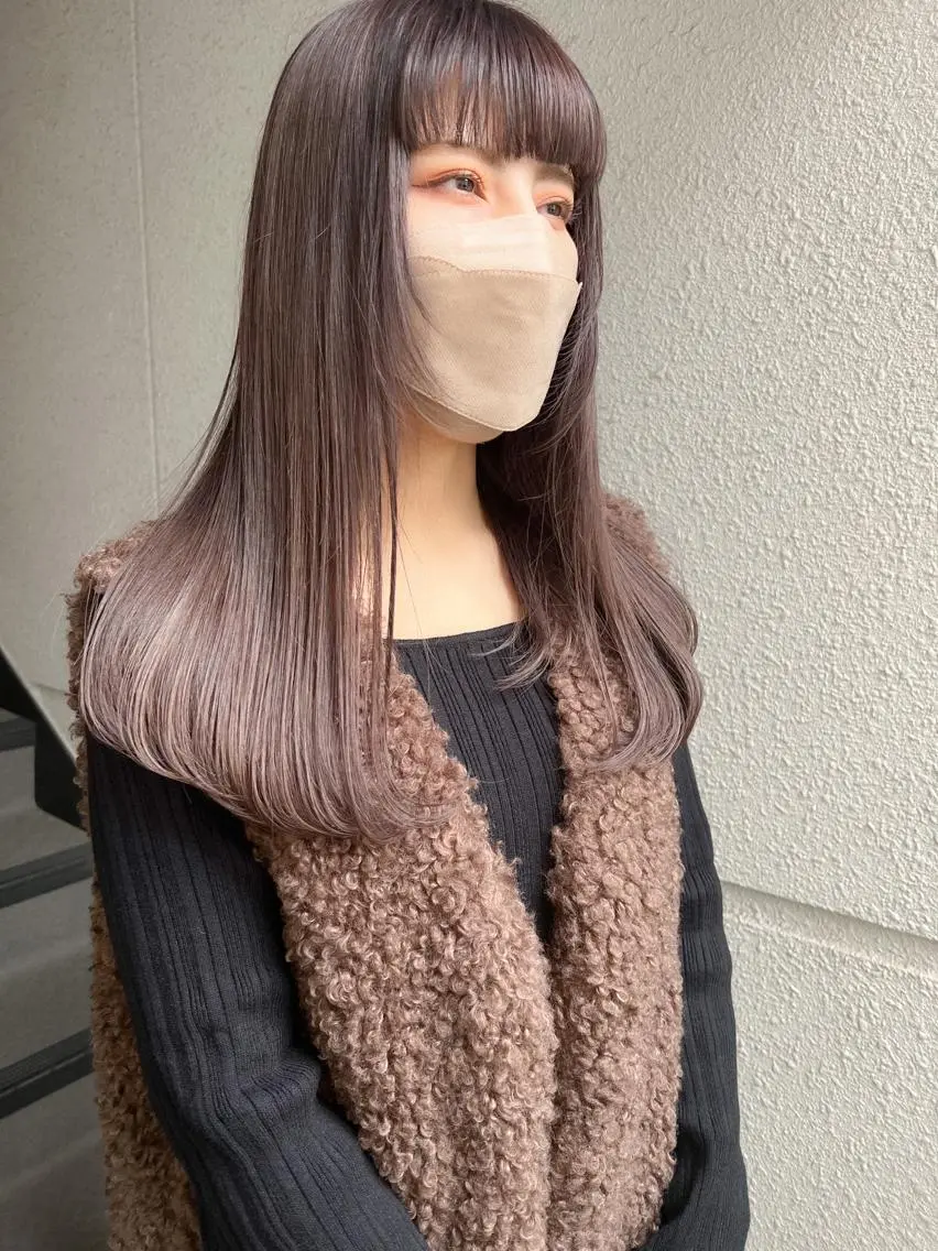 セミロング カラー 顔周りカット レイヤーカット ヘアカラー カラーパティシエ facce🌼ikoのヘアスタイル