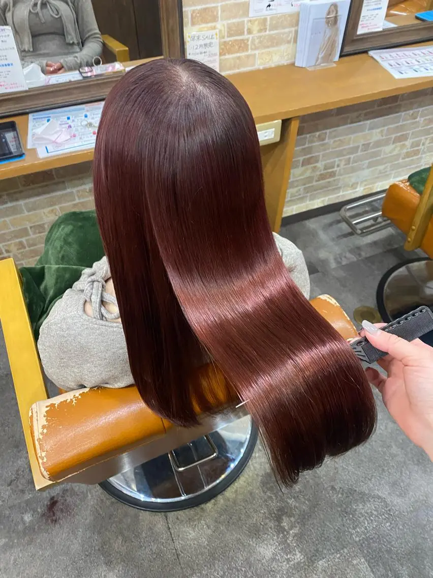 セミロング ヘアカラー トリートメント 美髪ヘア 🤍erikaのヘアスタイル