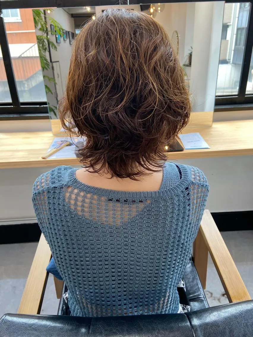 ミディアム パーマ 田中 あやなのヘアスタイル