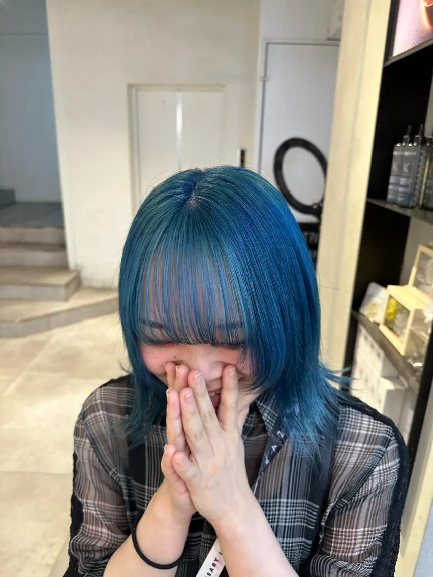ミディアム カラー ヘアアレンジ ハイトーン特化 pepe🎀のヘアスタイル