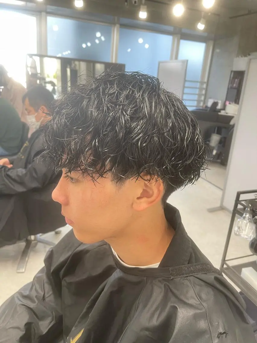 メンズ カット パーマ バレイヤージュ特化/ アキラのヘアスタイル