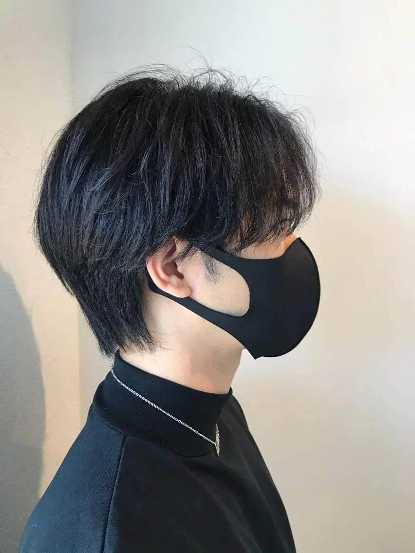ショート メンズ ニュアンスパーマ/ レイヤー/茶屋町のヘアスタイル