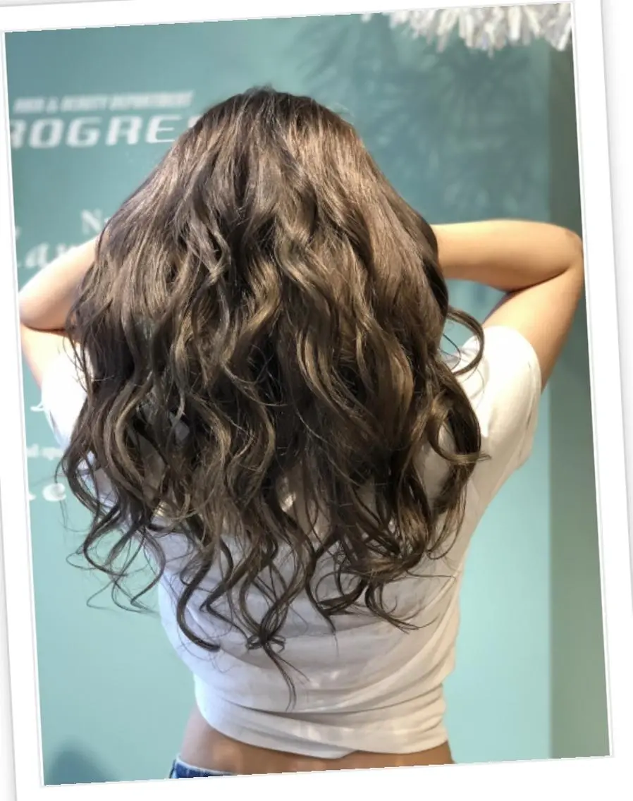 ミディアム ヘアカラー カラーリスト菅澤 岳のヘアスタイル
