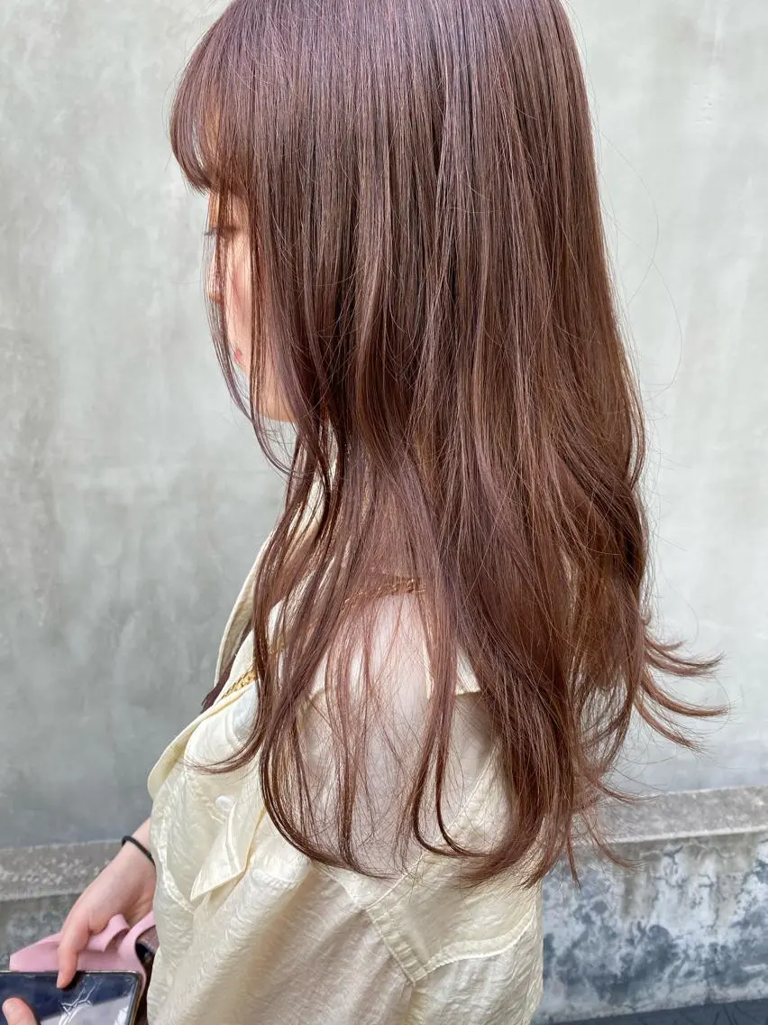 ロング カラー パーマ ヘアアレンジ メンズ キッズ ネイル マツエク・マツパ ベージュカラー 透明感カラー ラベンダーカラー ラベンダーベージュ インナーカラー/ KANAのヘアスタイル