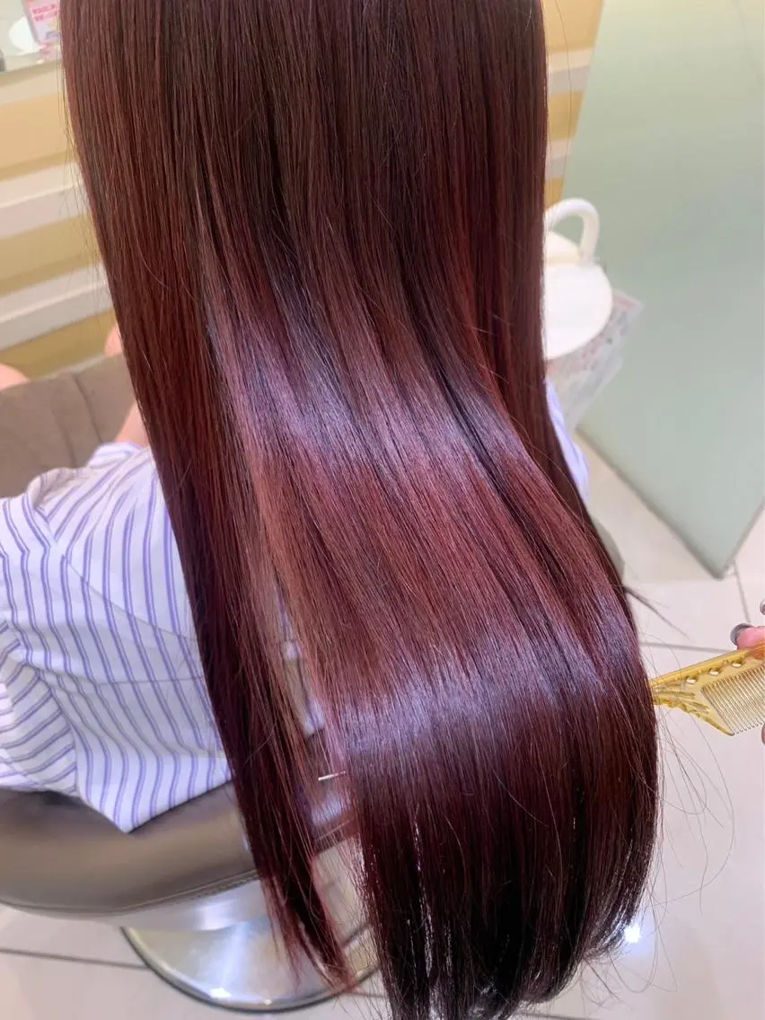 ロング カラー ヘアアレンジ タイトボブ個性派カラ ーAKANEのヘアスタイル