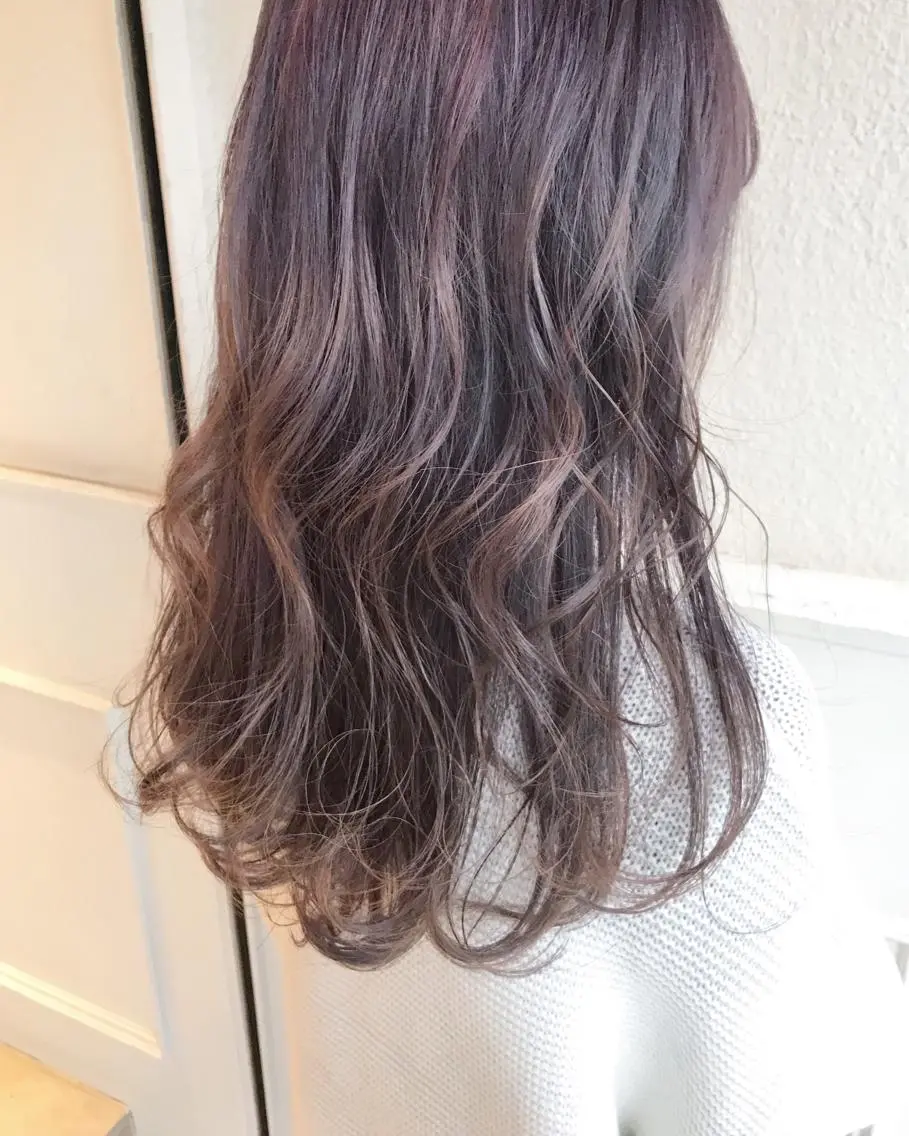 セミロング ラベンダーベージュ カット Musiiik hairのヘアスタイル