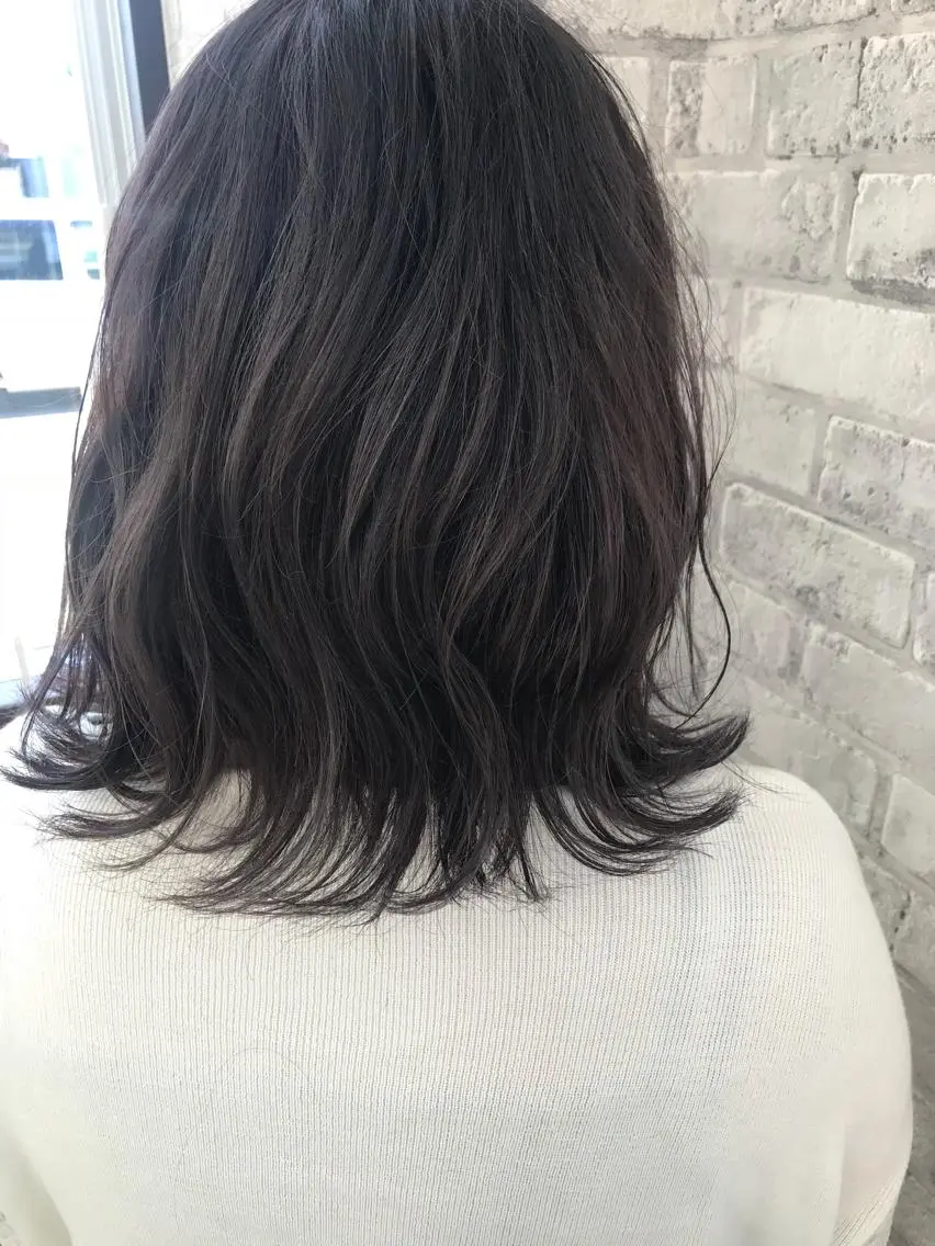 ミディアム カラー ラベンダーカラー ラベンダーグレー ヘアカラー トリートメント Oopsレイヤー 加藤澄都のヘアスタイル
