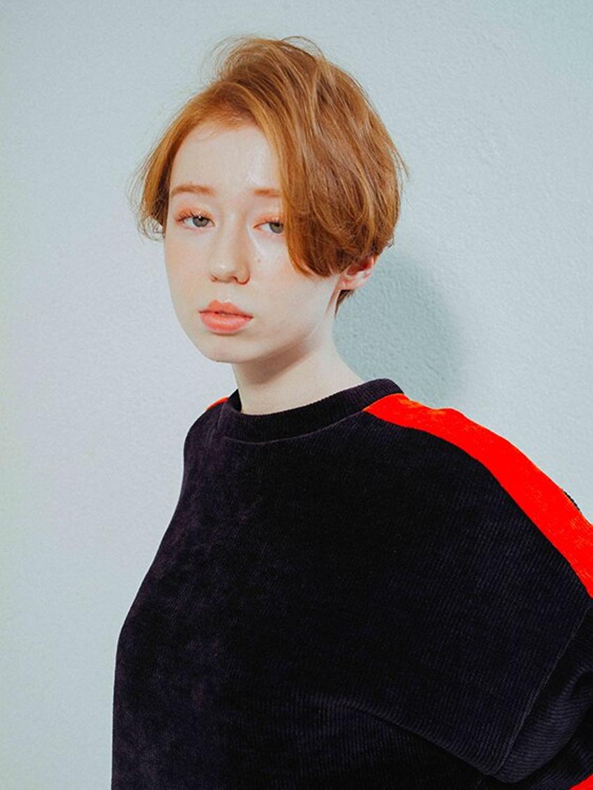 ミディアム カラー ベージュカラー ハイトーンカラー オレンジ オレンジベージュ ボブ トップスタイリスト ✨KIRIKA中野✨のヘアスタイル