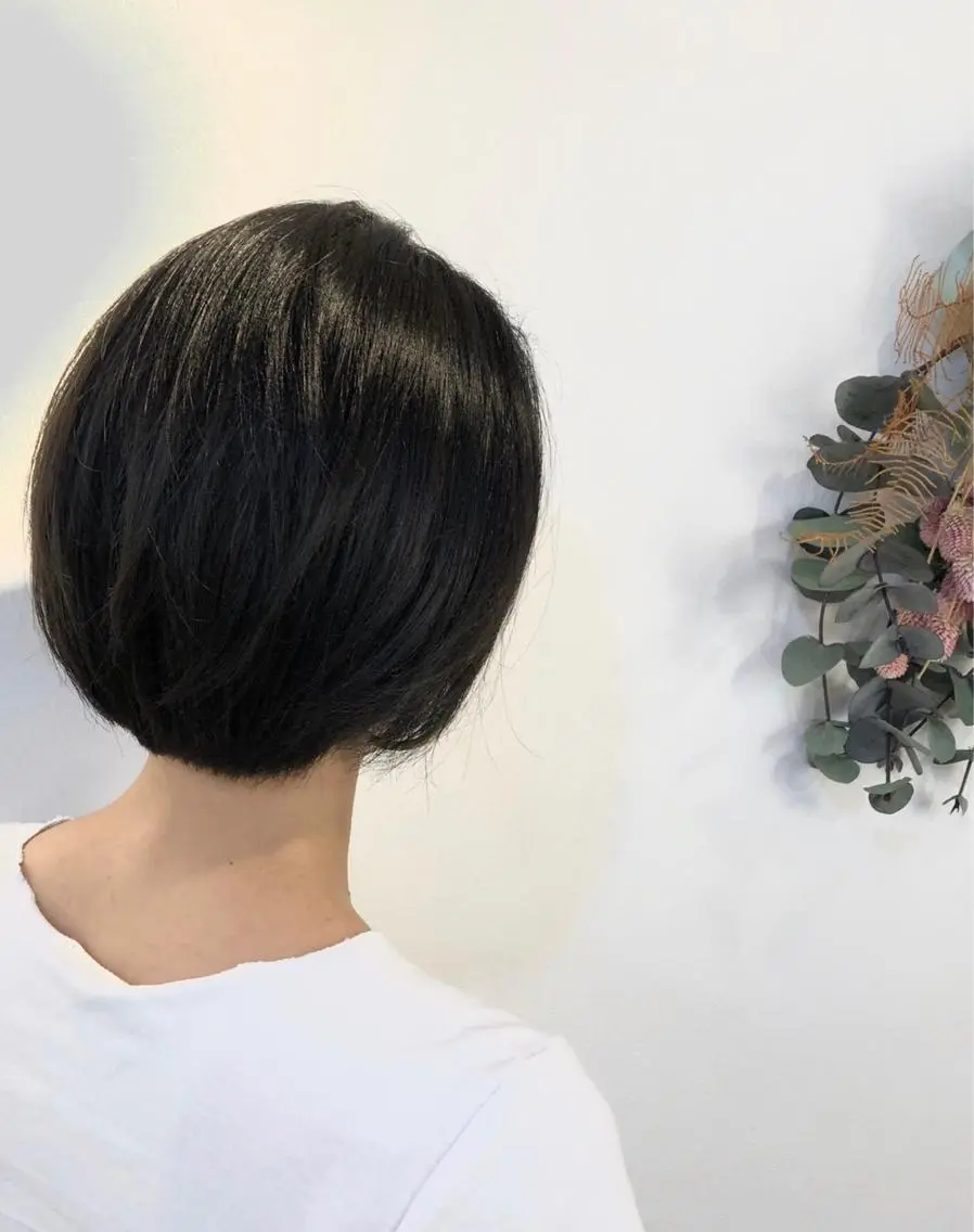 ショート 縮毛矯正 すずき まゆのヘアスタイル