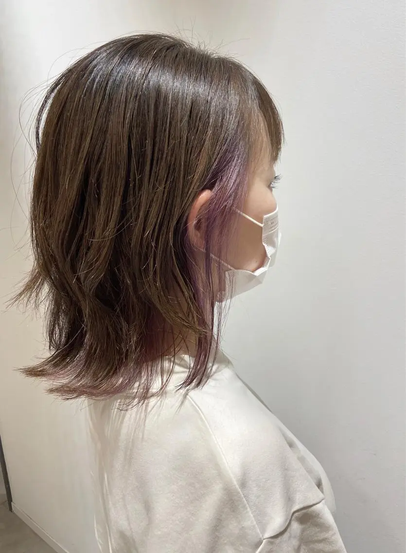 ミディアム カラー ヘアカラー 🐺ウルフ/レイヤー 似合わせ‎🤍沙羅のヘアスタイル