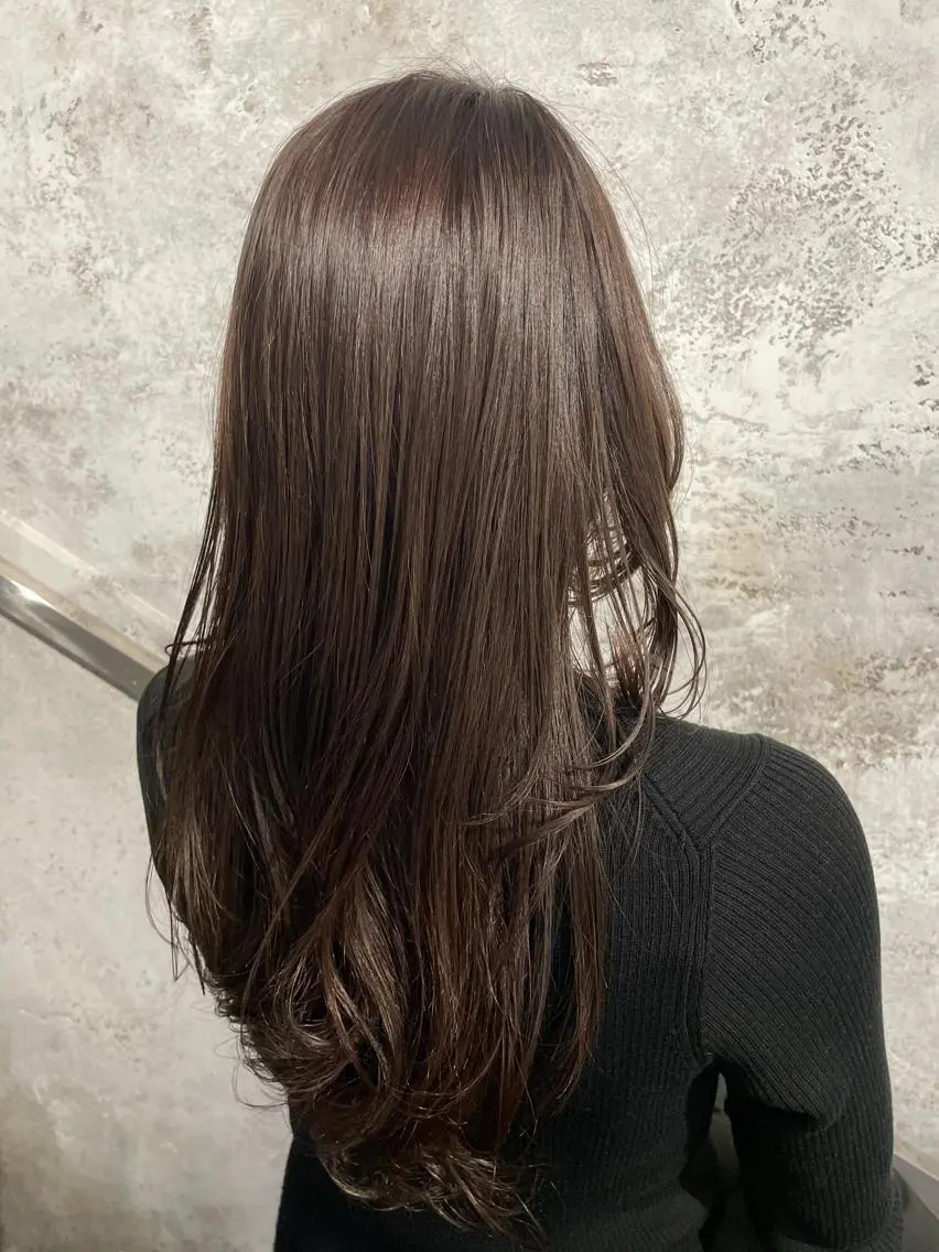 ロング 松田 真央のヘアスタイル
