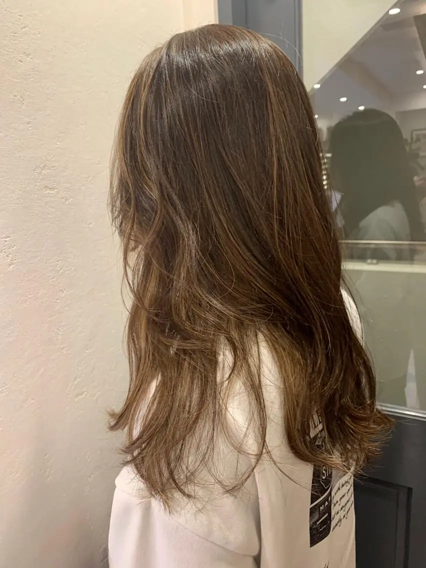 ロング カラー 🌈ブリーチ特化🌈 MINATOのヘアスタイル