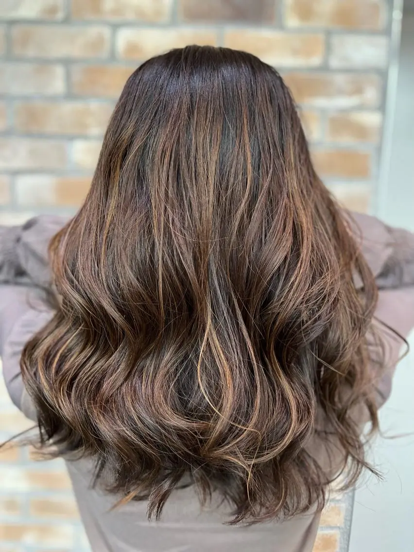 ロング カット ヘアカラー トリートメント LucksiMie ginza 明松のヘアスタイル