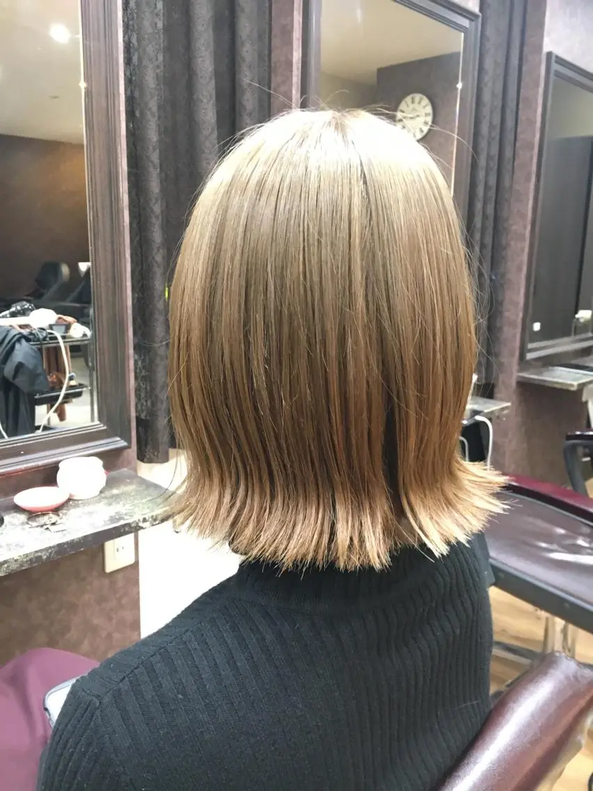 ミディアム カラー 髪質改善🩵艶髪 ストレート🩵山口のヘアスタイル